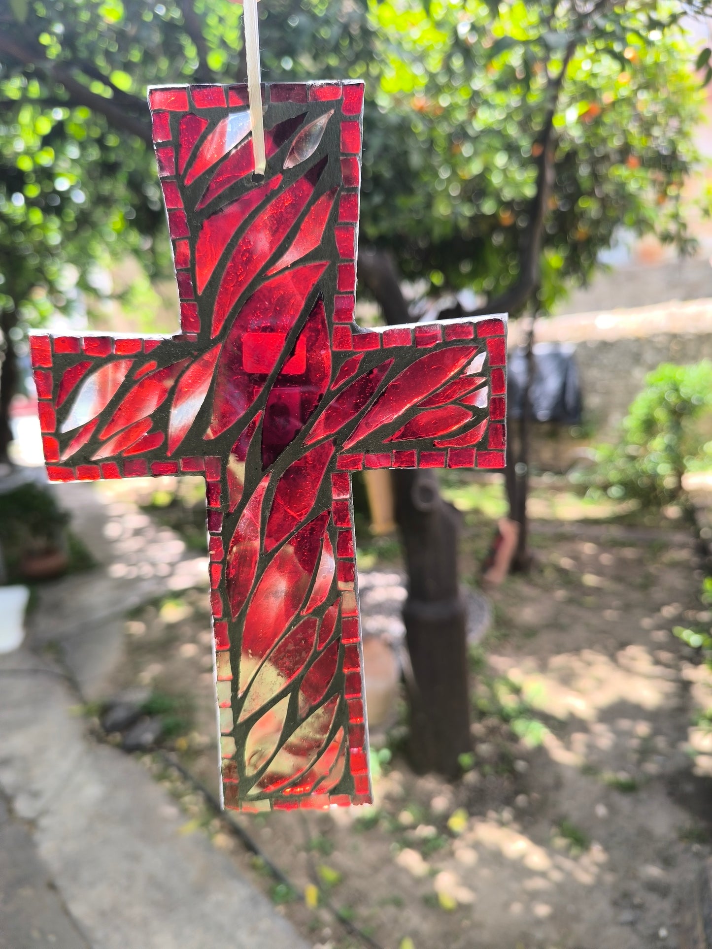 RED CROSS - suncatcher