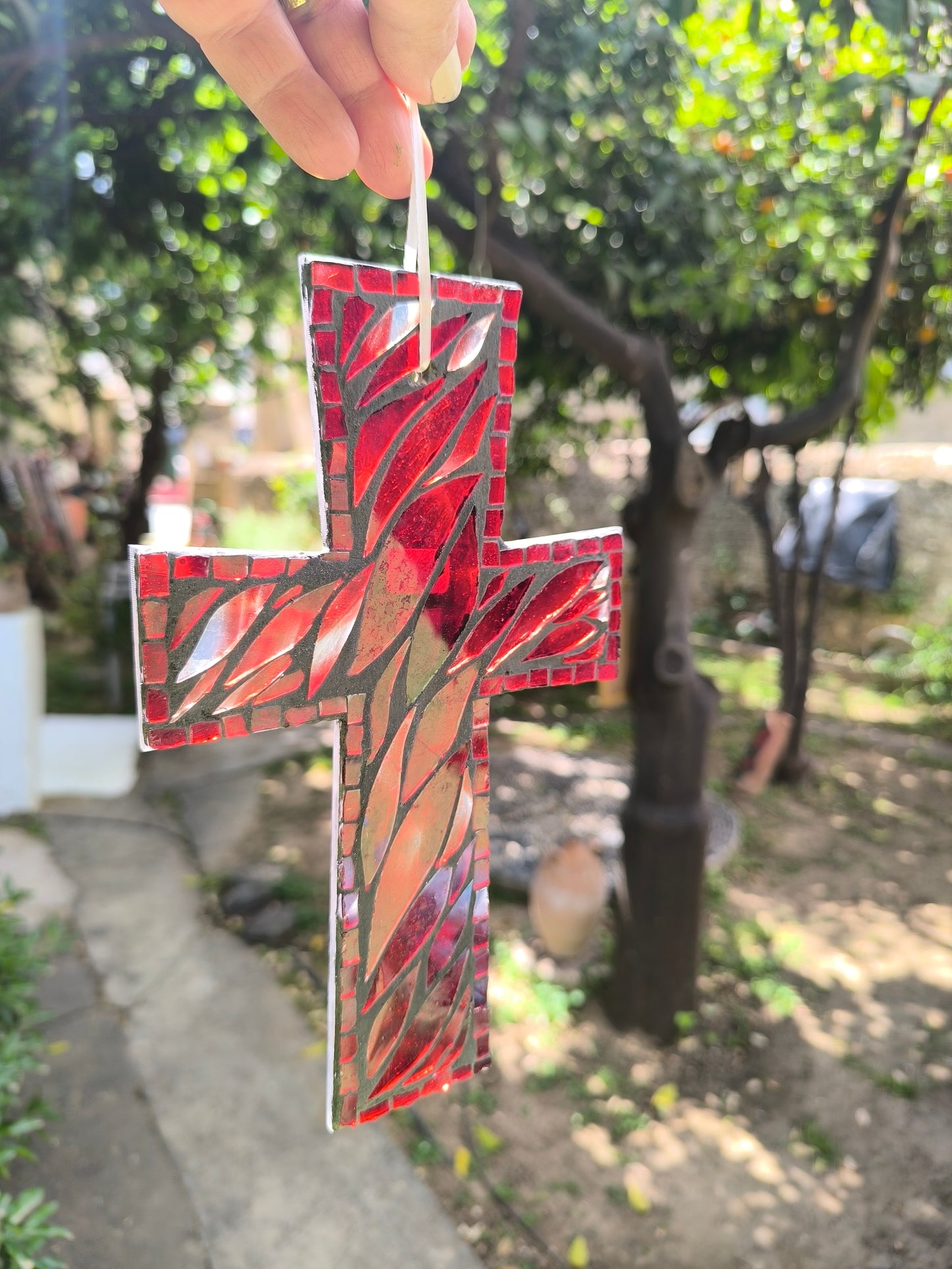 RED CROSS - suncatcher
