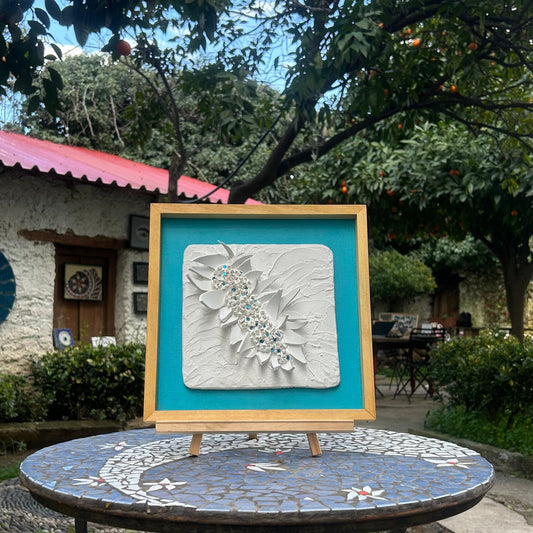 The "claw" mosaic