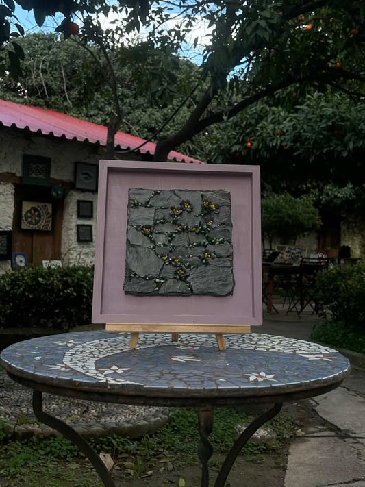 Mauve slate and glass mosaic